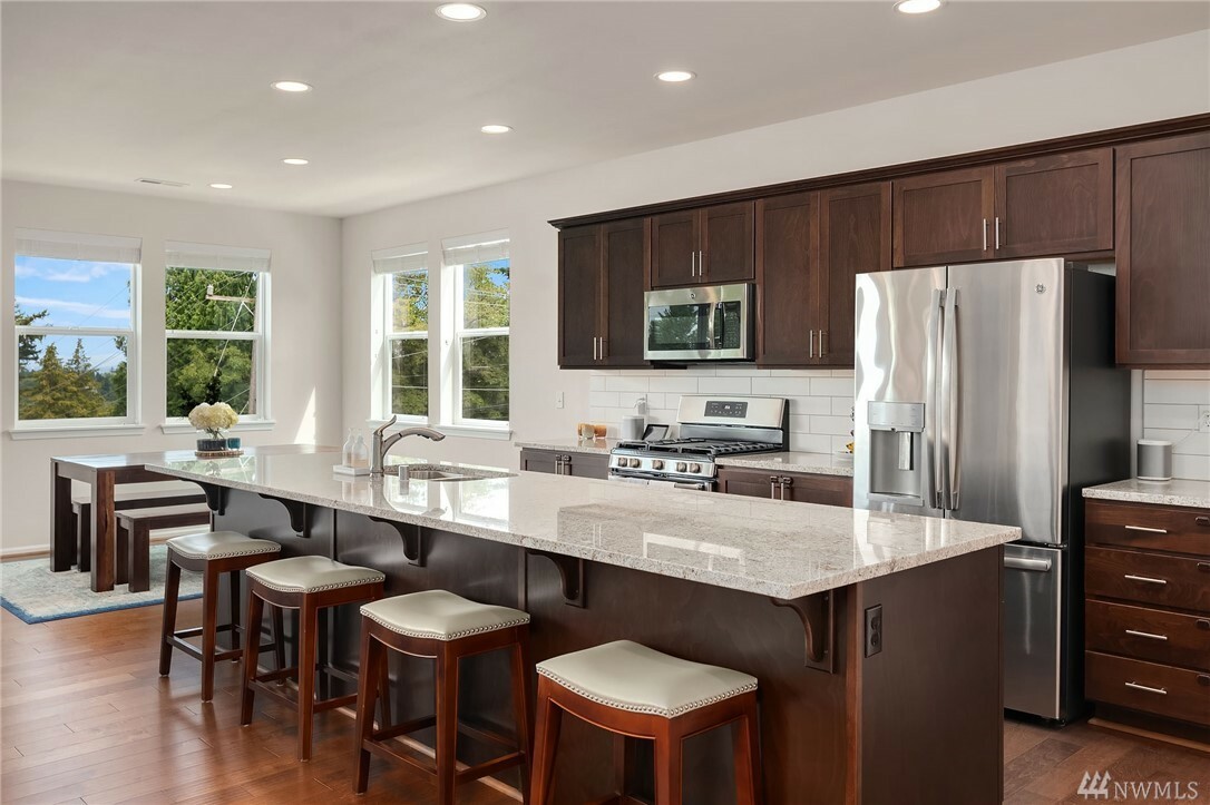Property Photo: 7040 30th Place SW WA 98126
