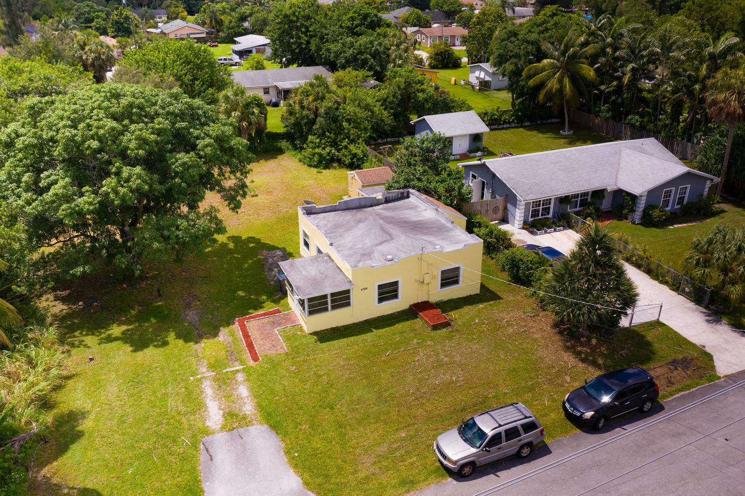 Property Photo:  4784 Orlando Avenue  FL 33417 