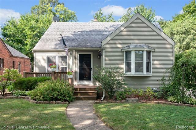 Property Photo: 166 Dover Road MI 48328