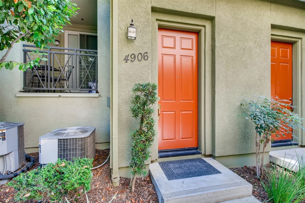 Property Photo:  4906 Haight Trl  CA 92123 