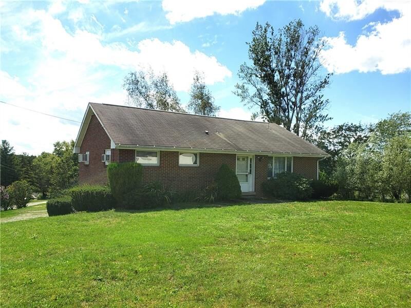 Property Photo: 137 Fort Hill Rd PA 15687