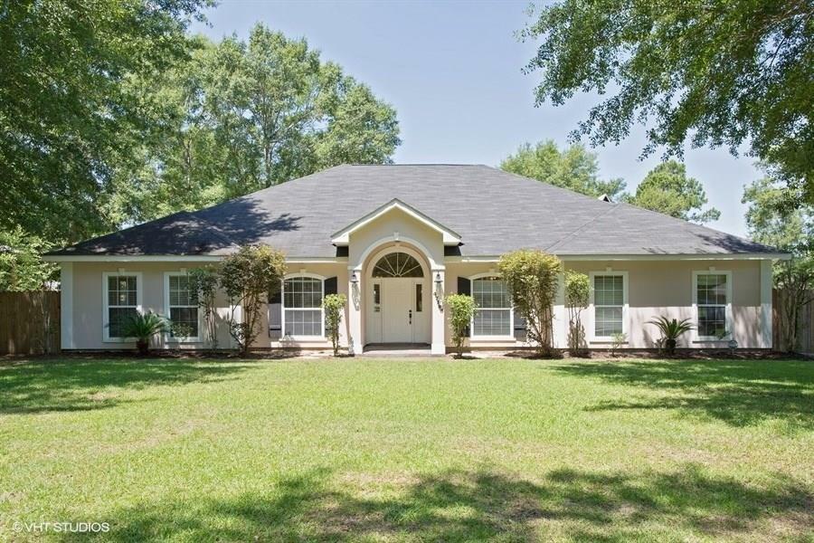 Property Photo:  47185 Milton Road  LA 70466 