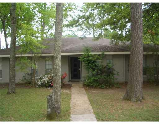 Property Photo: 154 Oakwood Drive LA 70448