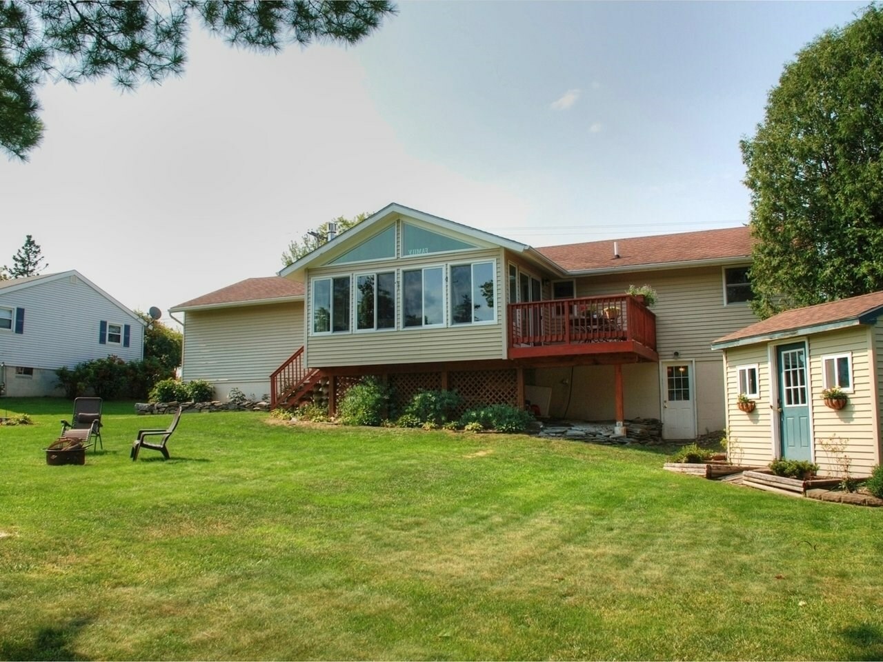 Property Photo: 5829 Shelburne Road VT 05482