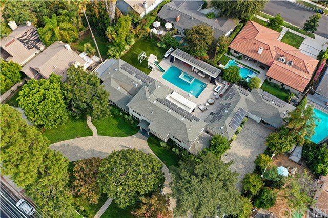 12954 Magnolia Boulevard  Sherman Oaks CA 91423 photo