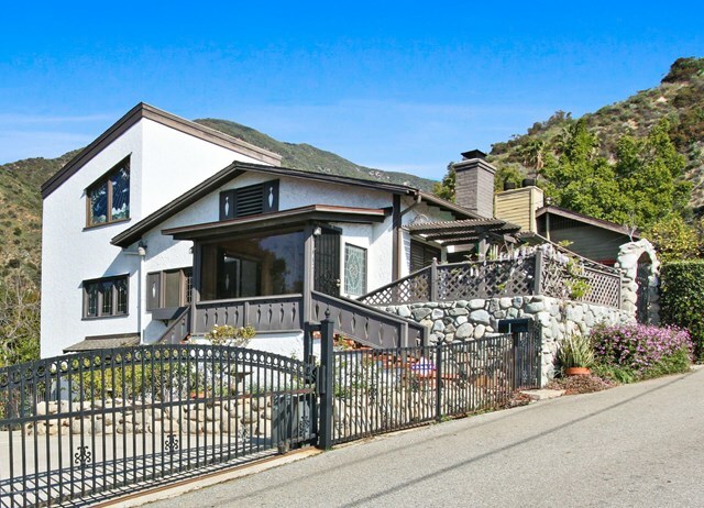 Property Photo: 621 Alta Vista Drive CA 91024
