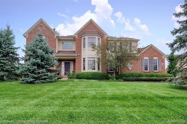 53874 Shinnecock Dr Drive  South Lyon MI 48178 photo