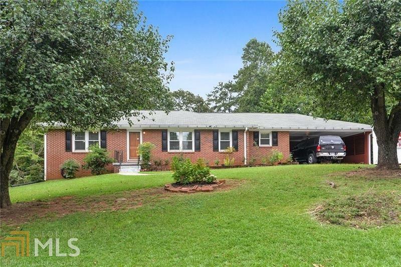 Property Photo:  870 Walnut Cir  GA 30060 