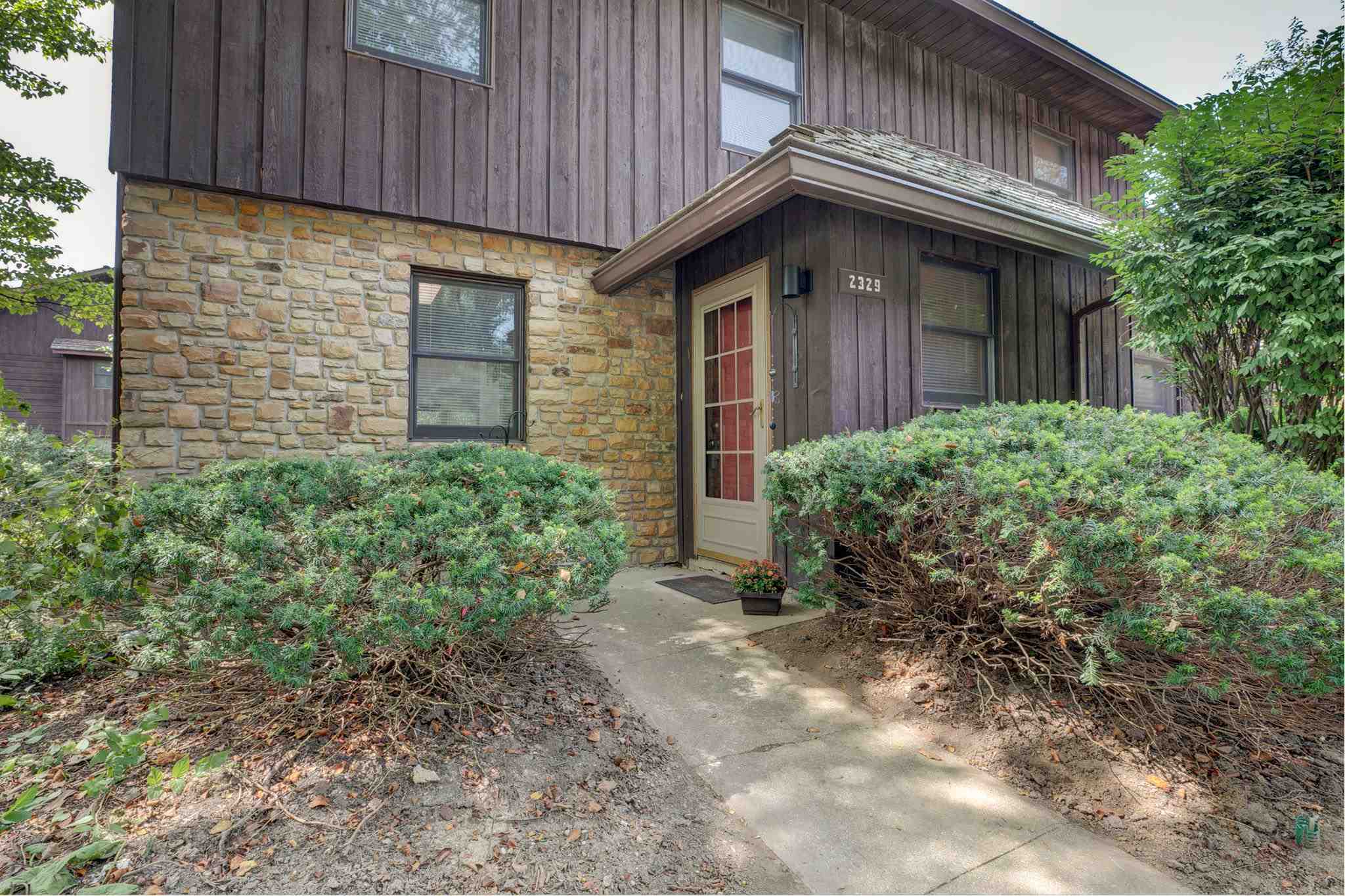 Property Photo:  2329 E Winding Brook Circle  IN 47401 