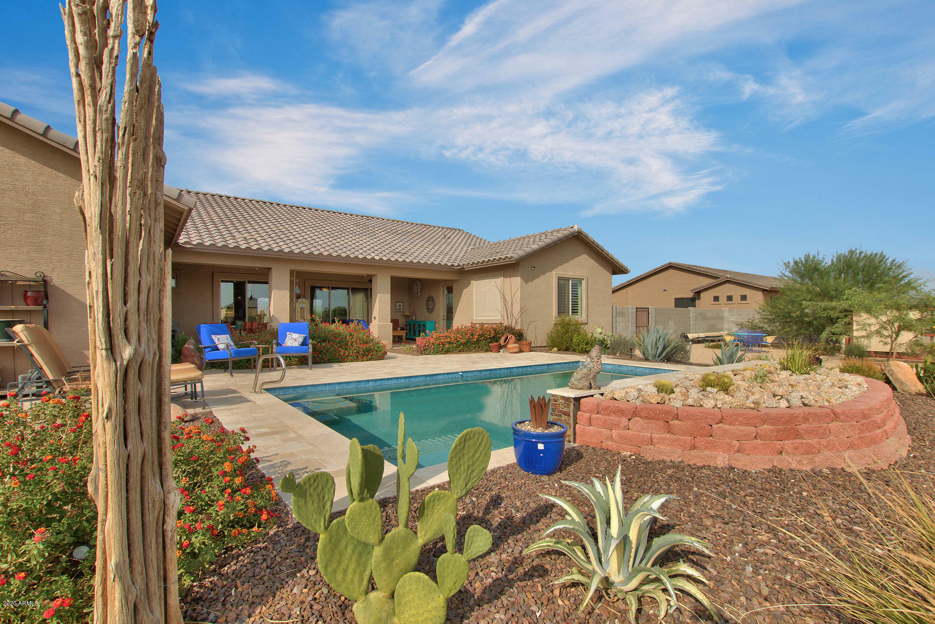 Property Photo:  35 W Cloud Road  AZ 85086 