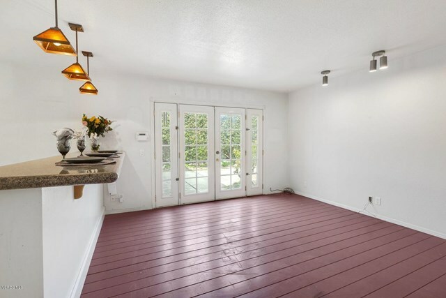 Property Photo:  1546 Thrush Avenue  CA 93003 