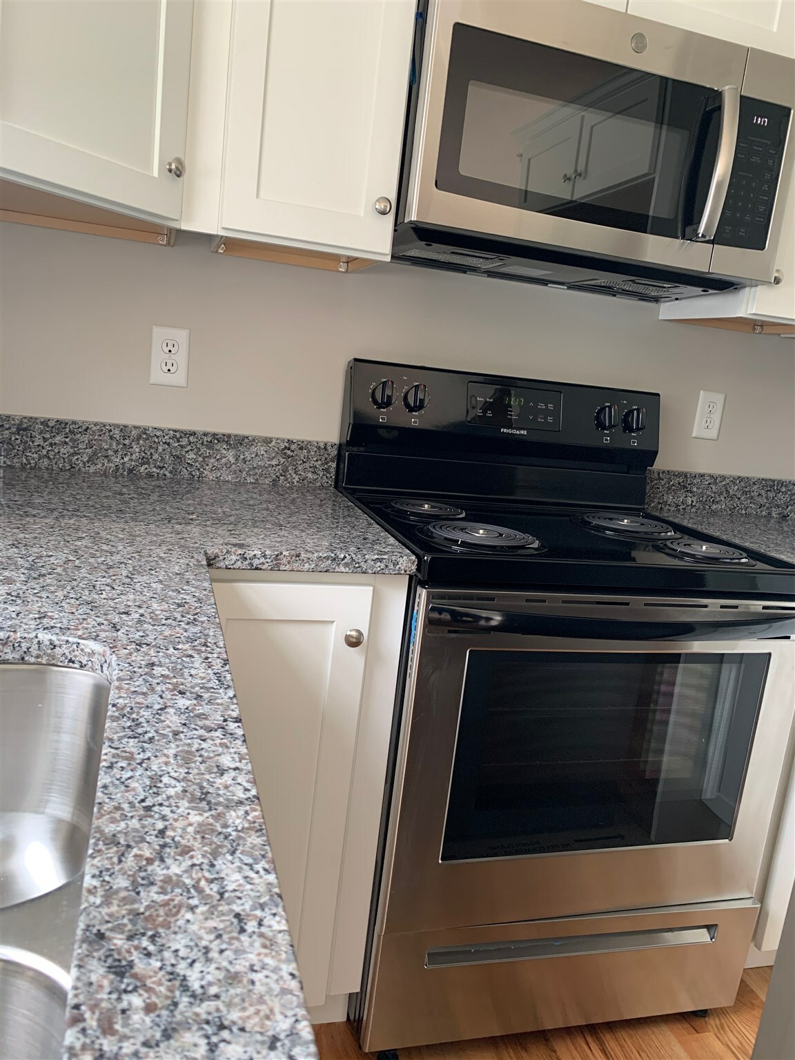 Property Photo: 400 Porter Street NH 03103