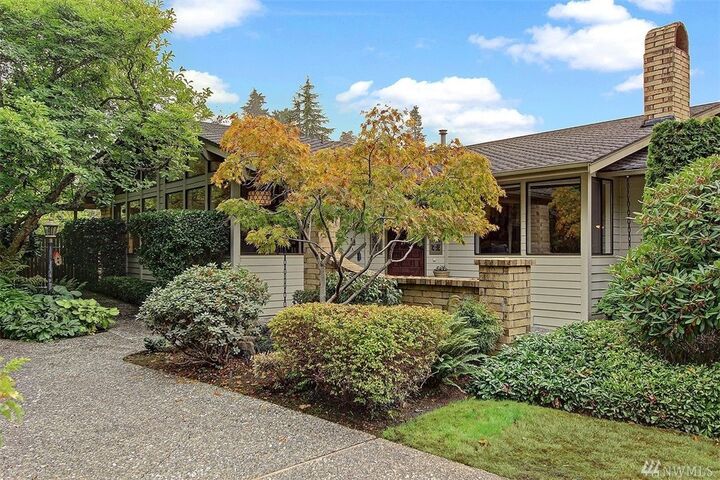 17836  Talbot Road  Edmonds WA 98026 photo