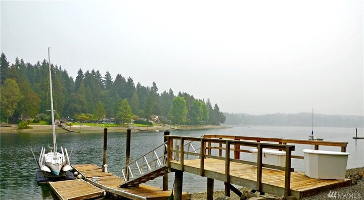 Property Photo:  3213  White Cloud Avenue NW  WA 98335 