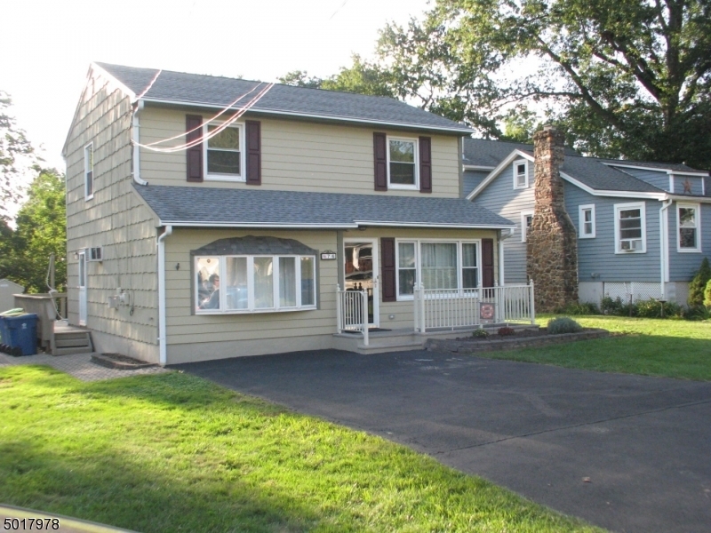 Property Photo:  76 Oak St  NJ 08807 