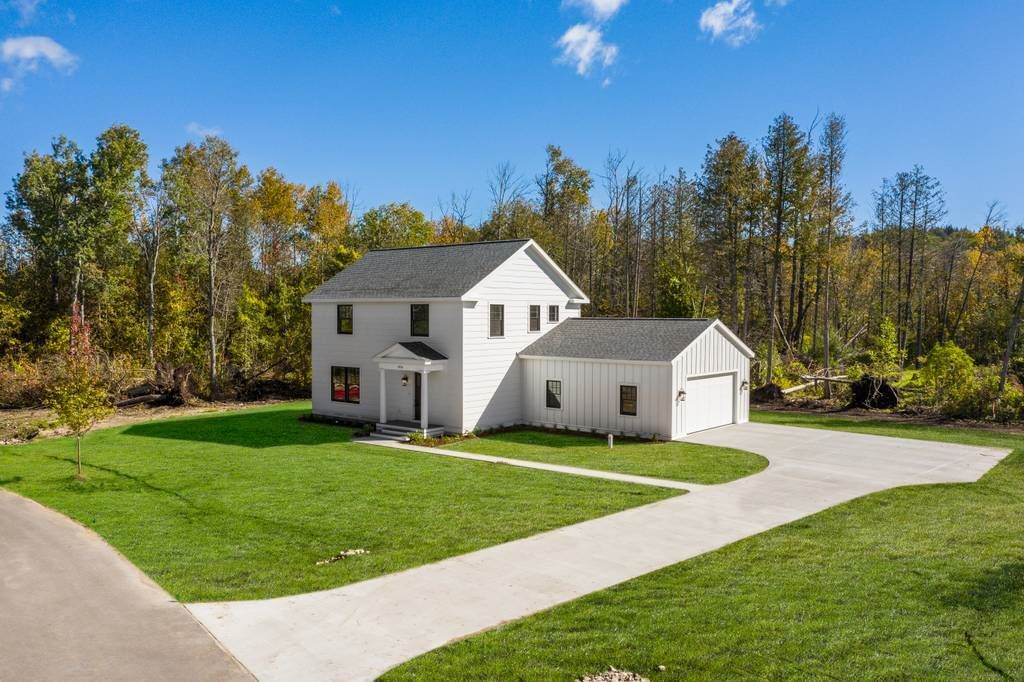 Property Photo:  1056 Woodridge  MI 49770 