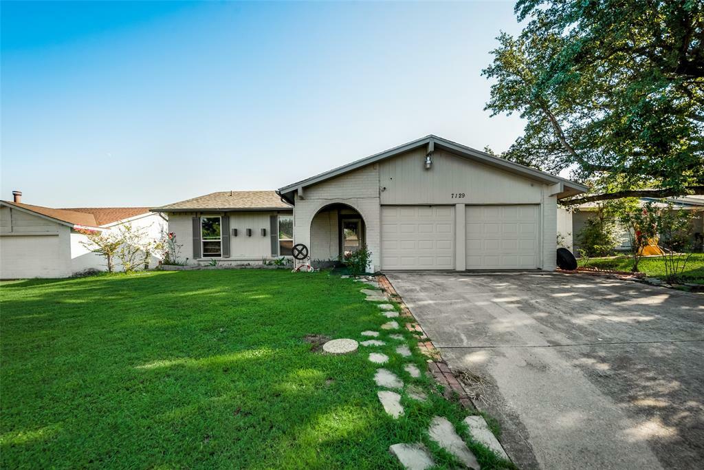 Property Photo:  7129 Misty Meadow Drive S  TX 76133 