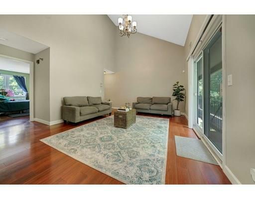 Property Photo: 124 Tennis Plaza 2 MA 01826
