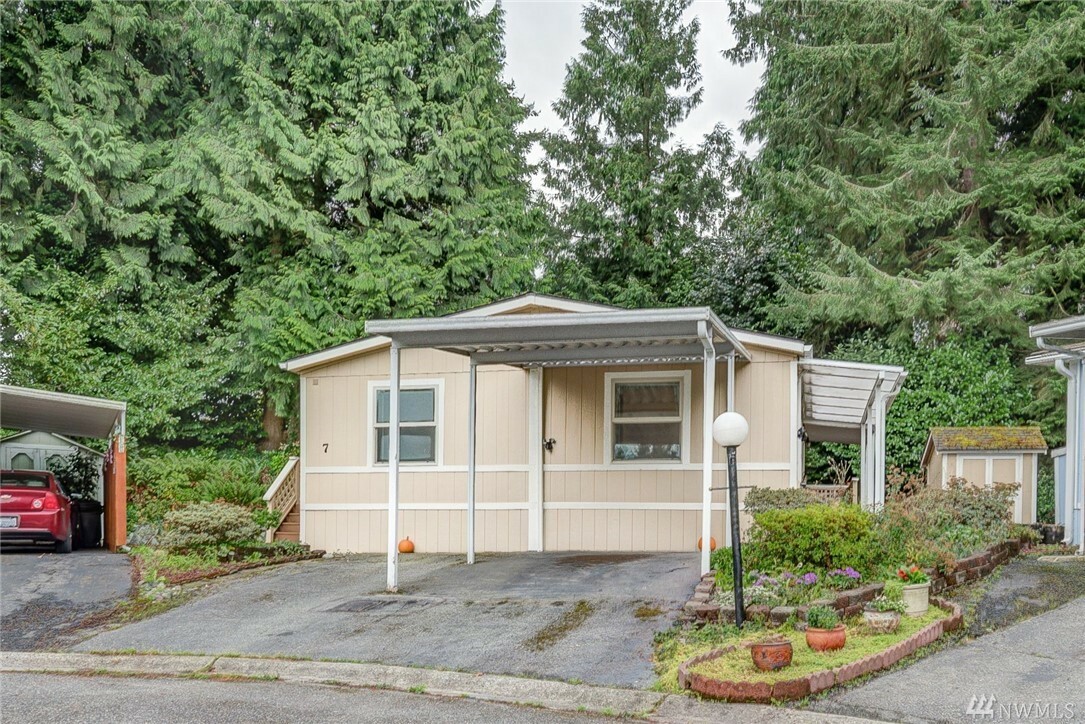 Property Photo:  5810 Fleming St 7  WA 98203 