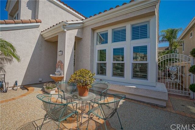 Property Photo:  506 S Eveningsong Lane  CA 92808 