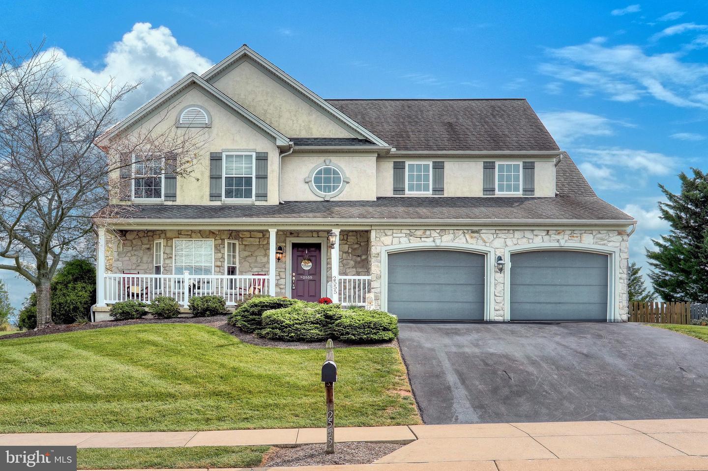 Property Photo: 2555 Admire Springs Drive PA 17315