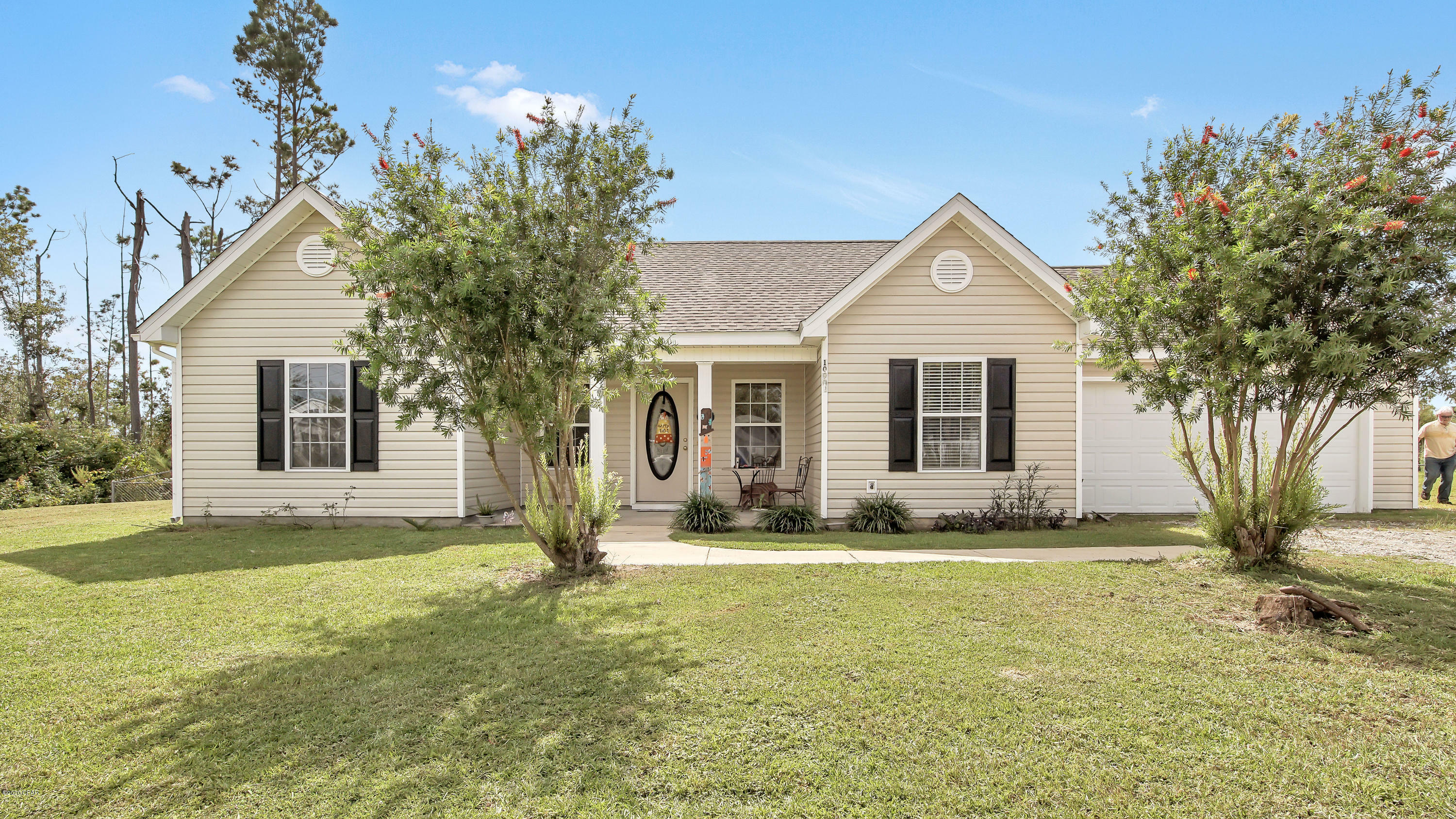 Property Photo:  10902 S Fork Loop  FL 32404 