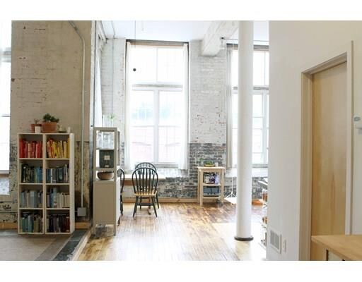 Property Photo:  243 Union St 202  MA 01247 