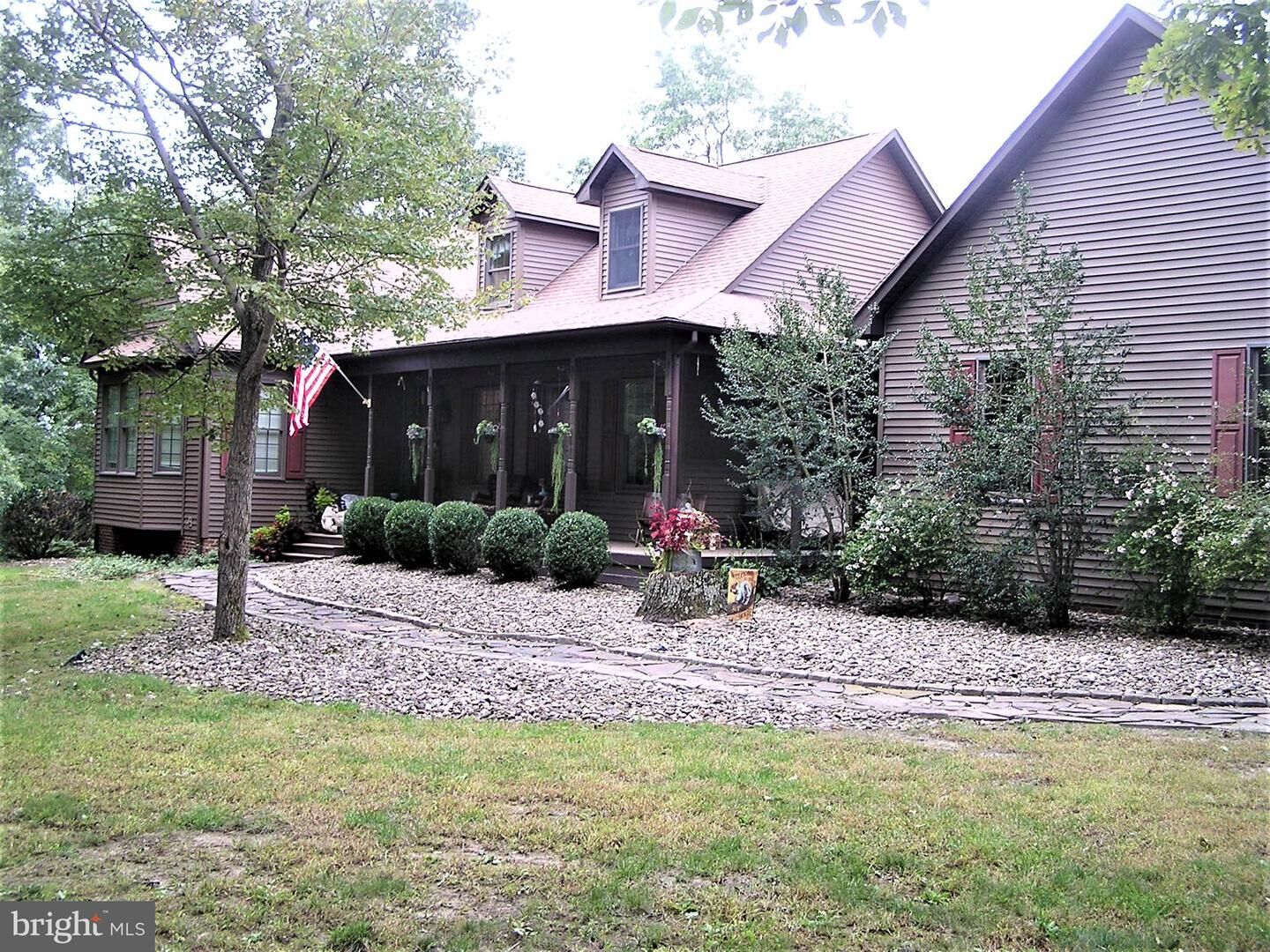 Property Photo: 280 Shagbark Ridge Lane VA 22602