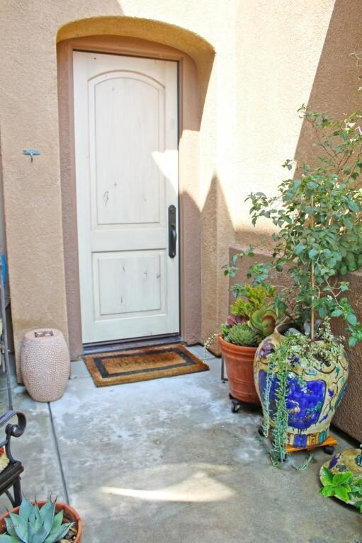 Property Photo:  30457 Mallorca Place  CA 91384 