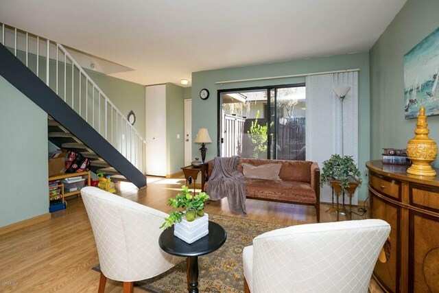 Property Photo:  28849 Oakpath Drive  CA 91301 