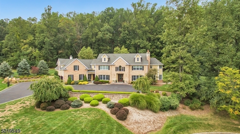 Property Photo:  3 Park Ridge Ct  NJ 07930 