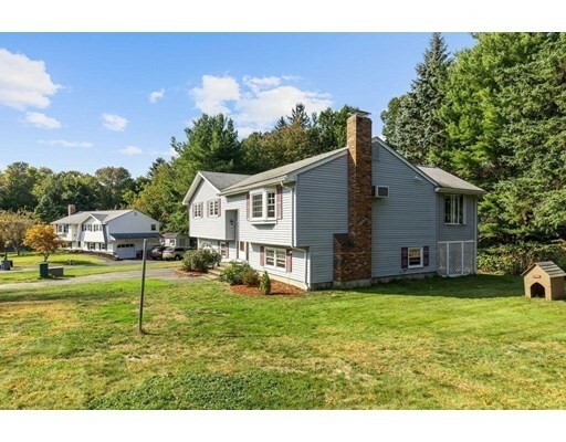 Property Photo:  20 Olde Berry Road  MA 01810 