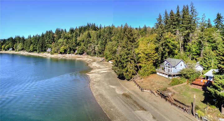 Property Photo:  151 E Orchard Lane  WA 98584