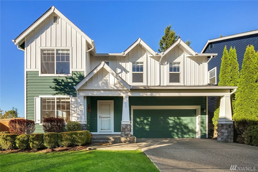 Property Photo: 7127 Cranberry Ct SE WA 98065