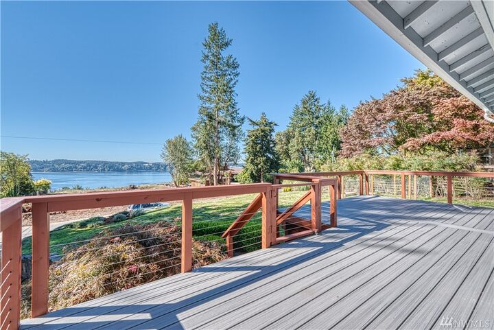 Property Photo:  1063 Paiute Trail  WA 98333 