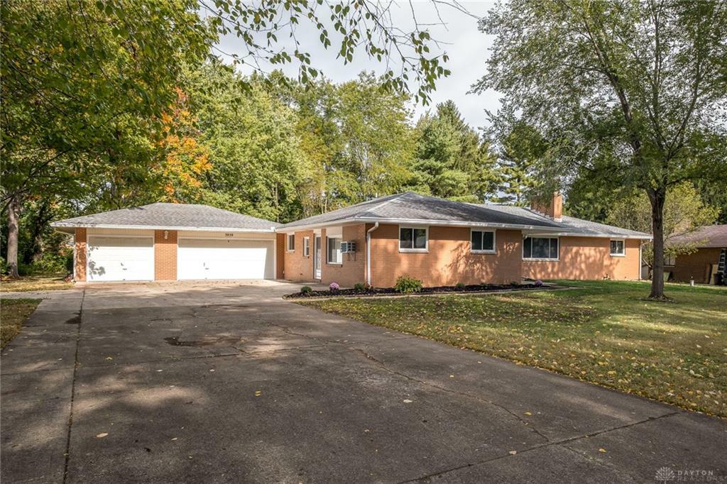 Property Photo:  3959 Rexford Road  OH 45430 