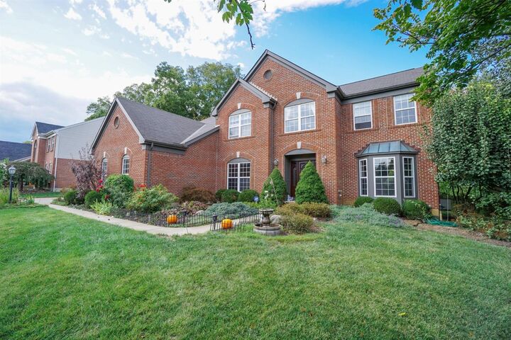 419 Forest Edge Dr  South Lebanon OH 45065 photo
