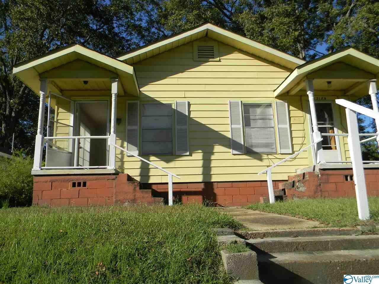 Property Photo:  1218 Robinson Avenue  AL 35903 