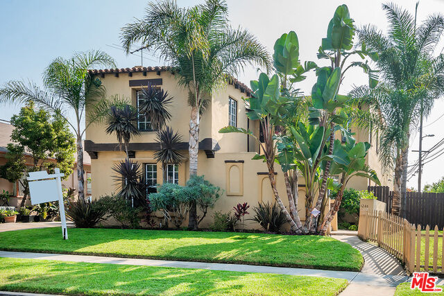 Property Photo: 1248 S Point View St CA 90035