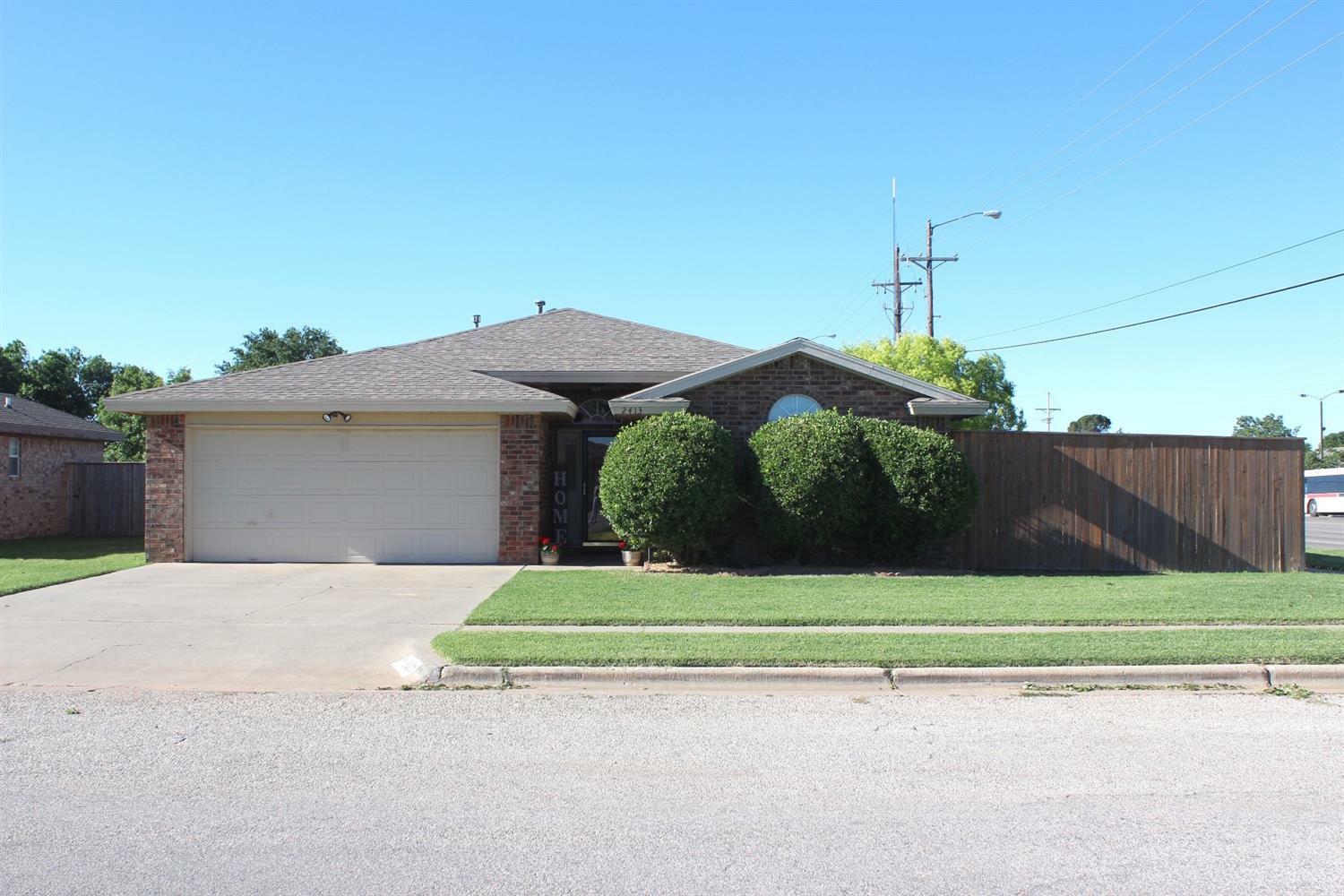 Property Photo:  2413 89th Street  TX 79423 