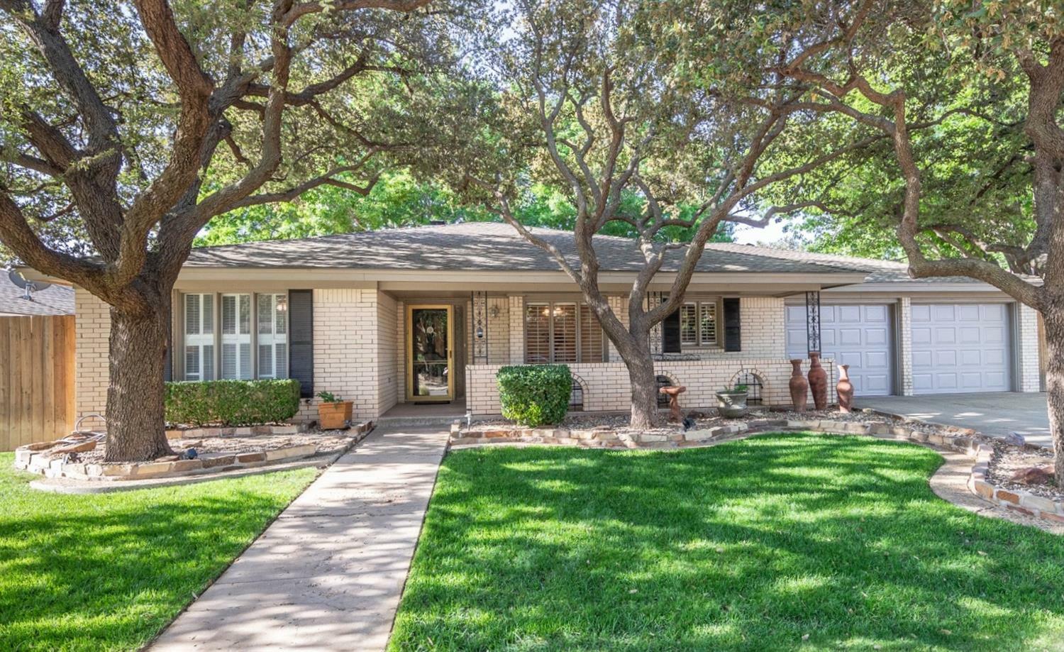 Property Photo:  5511 75th Street  TX 79424 