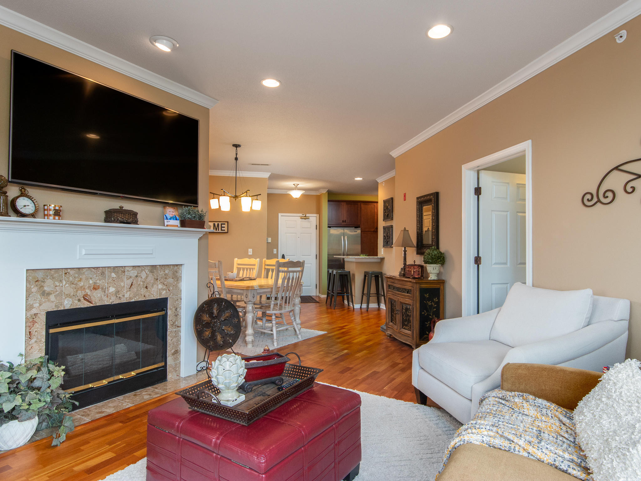 Property Photo: 1300 N Prospect Ave 316 WI 53202
