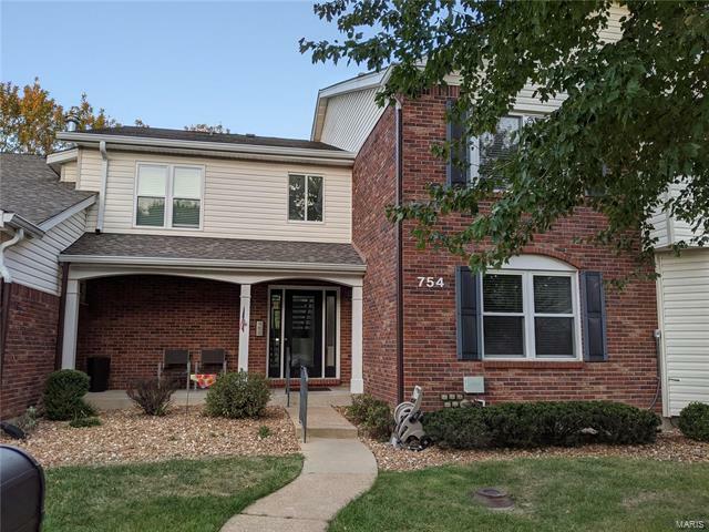 Property Photo:  754 Woodside Trails Drive 202   63021 