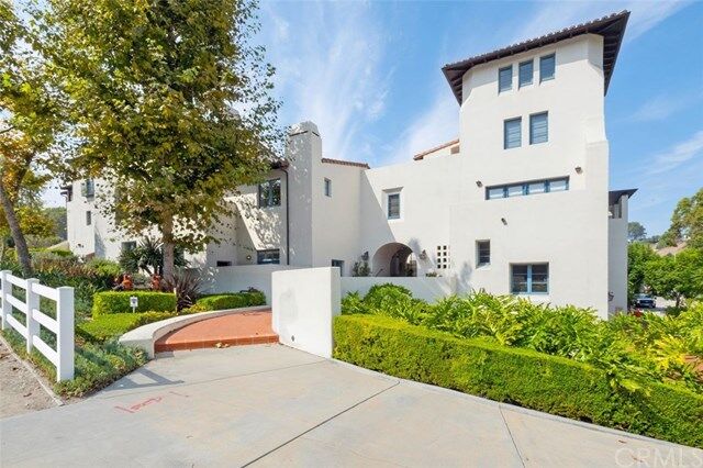 Property Photo:  967 Silver Spur Road 4  CA 90274 