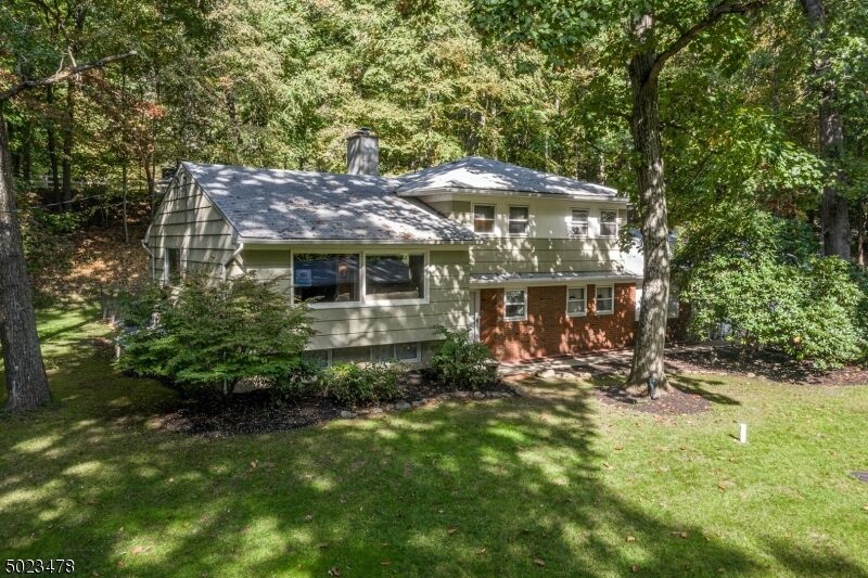 Property Photo:  64 Sanatorium Rd  NJ 08826 