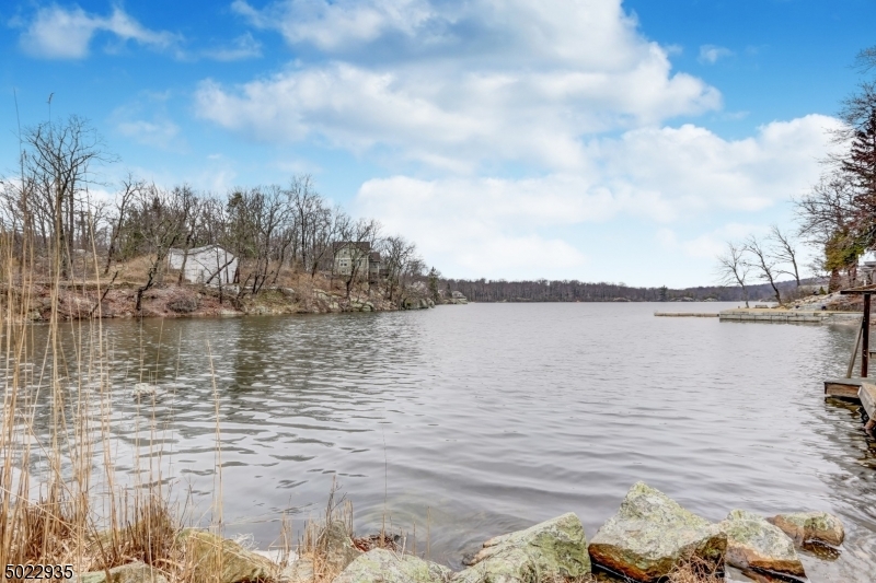 Property Photo: 433 Maxim Dr NJ 07821