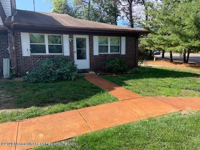 Property Photo:  12 Greenwood Loop Road  NJ 08724 