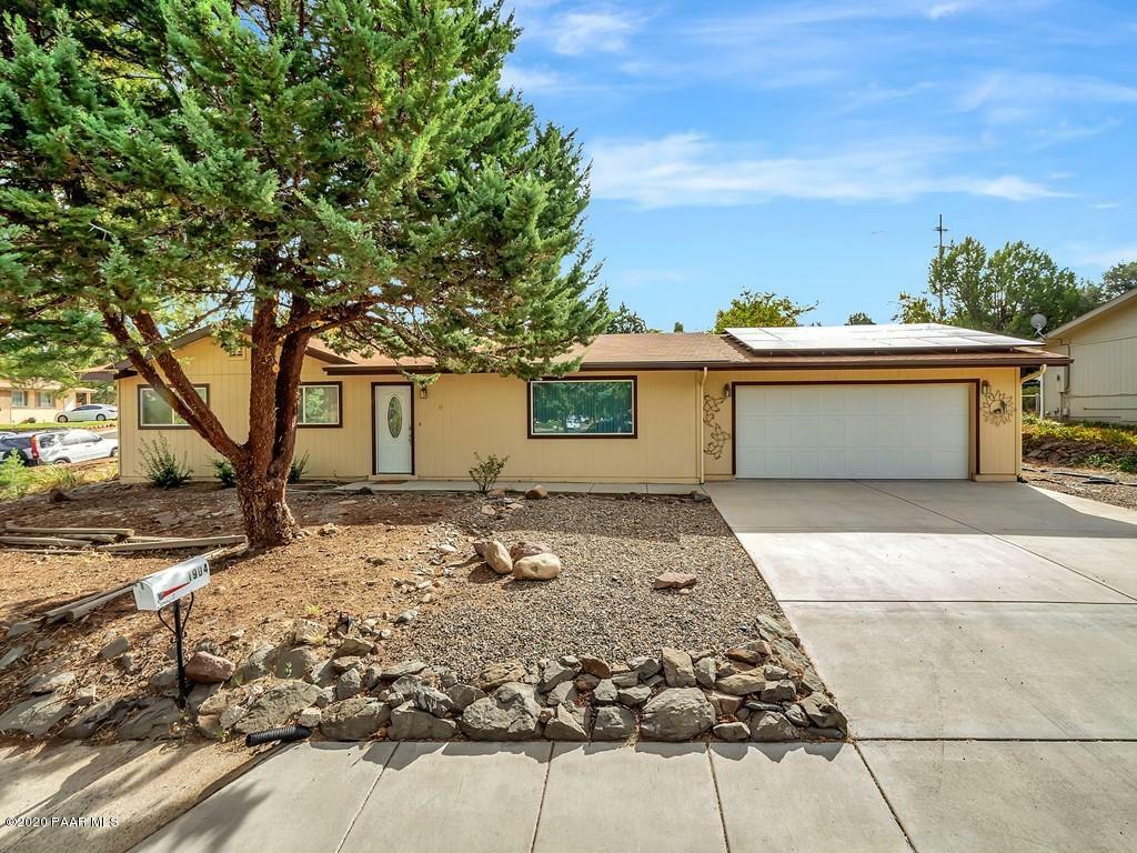 Property Photo:  1904 Live Oak Way  AZ 86301 