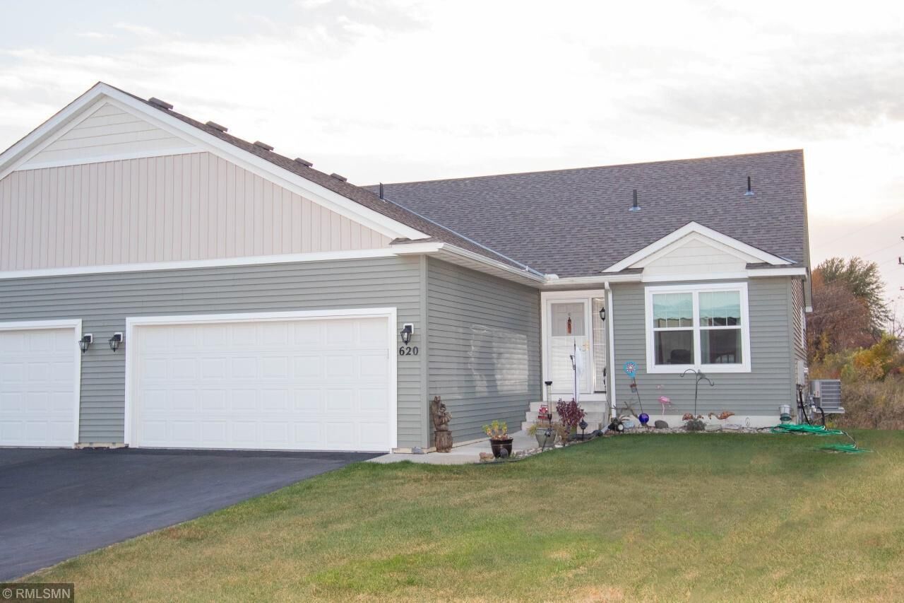 Property Photo:  620 Tomahawk Court  MN 56063 