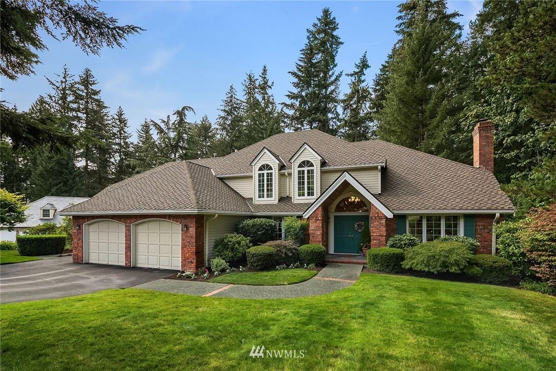 Property Photo:  15013 NE 167th Street  WA 98072 